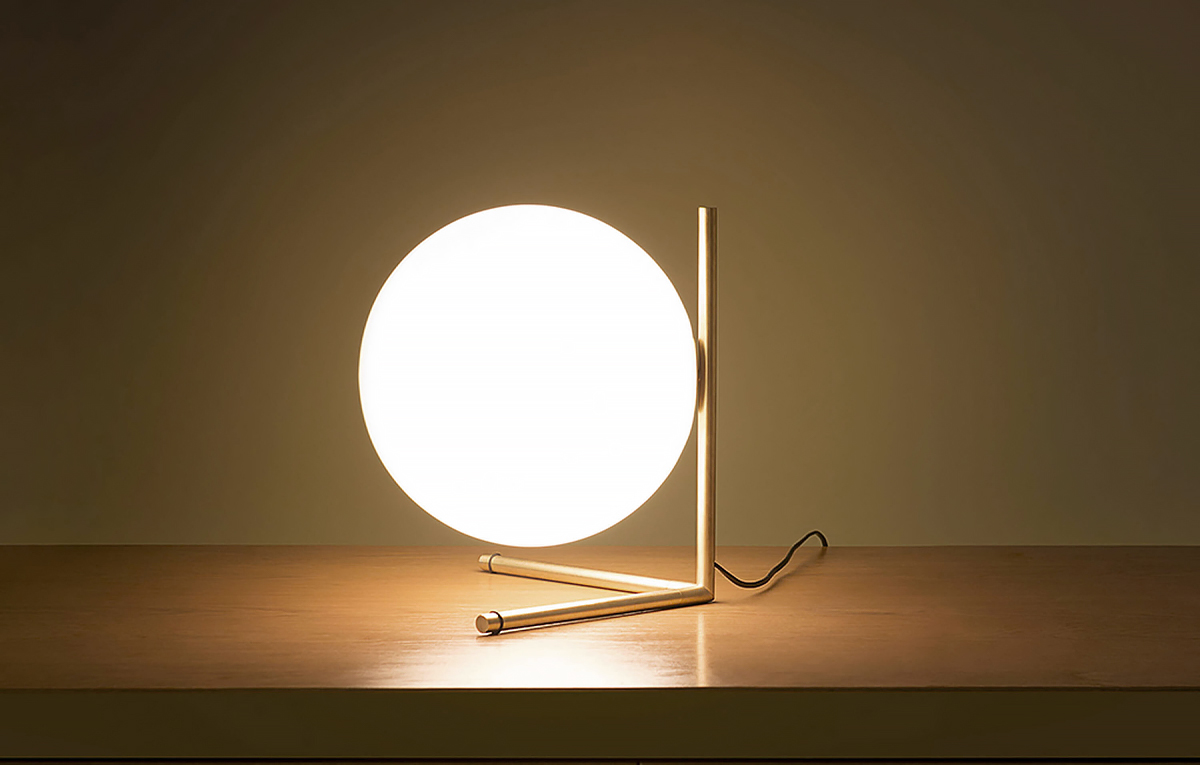 настольная лампа Flos IC Lights
