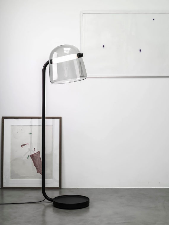 floor-lamp-brokis-mona-main